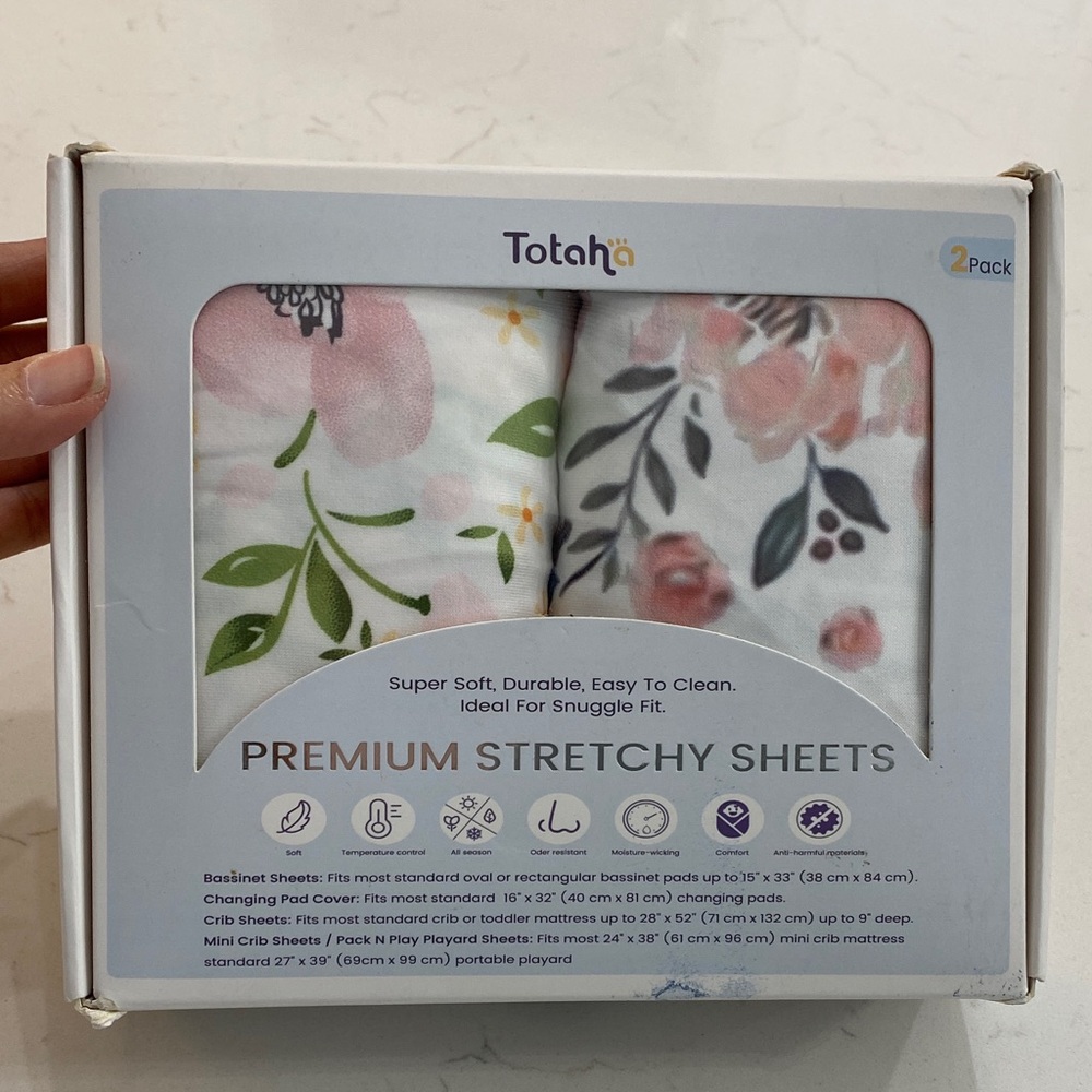 Kids Stretchy Sheets - Floral Design in Pink and Green